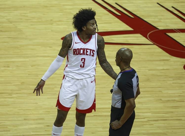 小波特的心動(dòng)時(shí)刻，初戀情懷與NBA球員的糾葛