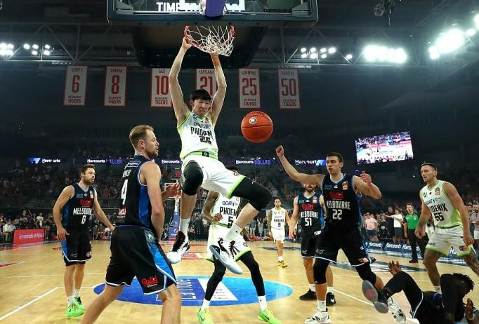 澳洲后衛(wèi)加盟CBA，超越NBL低薪歷練，展現(xiàn)真實籃球魅力