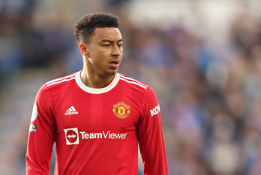 紐卡補強策略轉(zhuǎn)變，伊薩克態(tài)度出現(xiàn)微妙變化，轉(zhuǎn)會紅軍或成壓哨驚喜