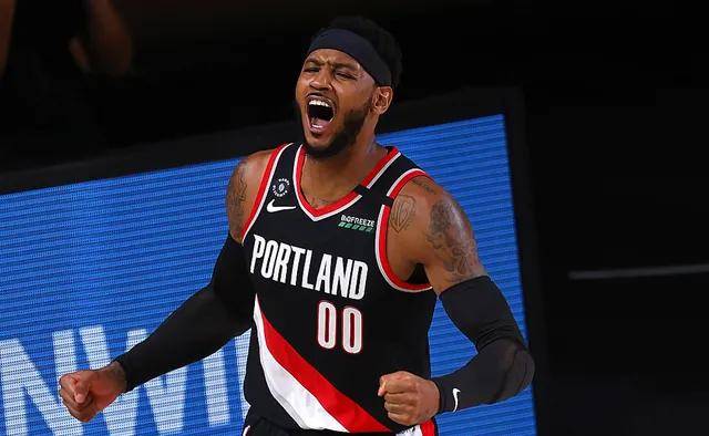 安東尼透露，若這半個(gè)賽季進(jìn)展不順，字母哥或?qū)㈦x開雄鹿——NBA風(fēng)云再起