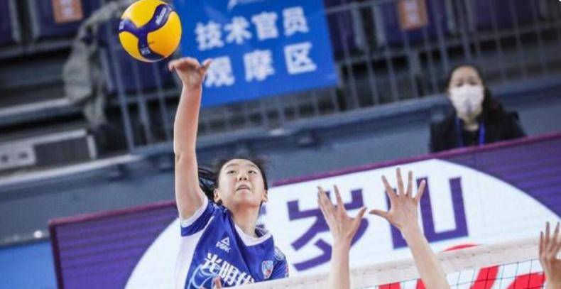 慶?；@球新星付豪的28歲生日，愿他前程似錦！