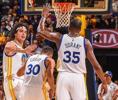 建議，年輕球員為國(guó)足續(xù)命，NBA啟示下的新老交替之路任重道遠(yuǎn)