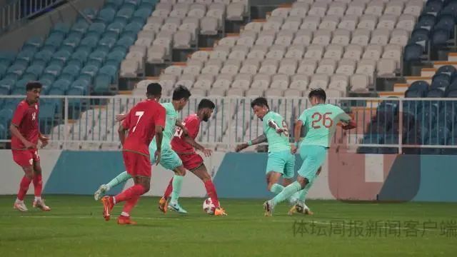 馬德興點(diǎn)評國少U16，速度與節(jié)奏缺失，應(yīng)向巴林學(xué)習(xí)松弛感