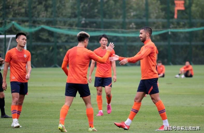 成都蓉城失利引發(fā)連鎖反應(yīng)，德爾加多足協(xié)杯停賽，焦點(diǎn)轉(zhuǎn)向聯(lián)賽