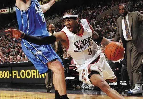 熱火傳奇揭秘?zé)峄痍犑非笆蛐?，韋德獨領(lǐng)風(fēng)騷，詹姆斯再顯輝煌