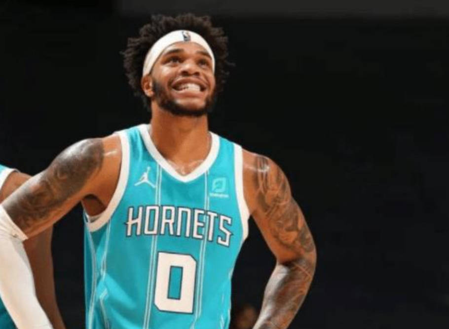 布里奇斯閃耀賽場(chǎng)，13投7中，三分線外成亮點(diǎn)，正負(fù)值見(jiàn)證非凡表現(xiàn)