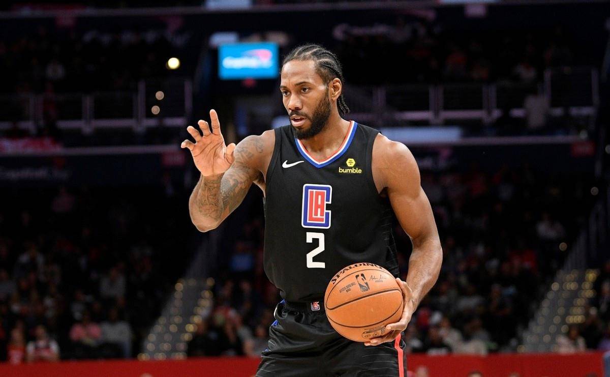 流言板熱議，申京歐錦賽投籃手感火熱，展現(xiàn)無匹實(shí)力！