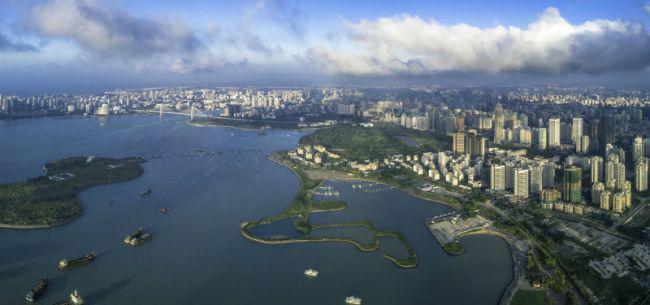 經(jīng)濟(jì)觀察，海南自貿(mào)港封關(guān)在即，瓊港合作持續(xù)升溫