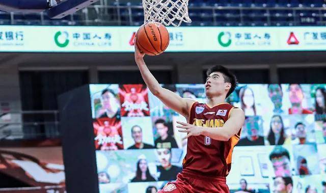 程帥澎綻放光彩，全面開花之時，弧頂三分穿云破網(wǎng)