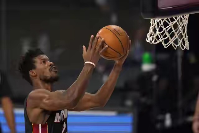 彼得魯舍夫談博格丹缺陣，對(duì)球隊(duì)影響深遠(yuǎn)，其重要性不言而喻