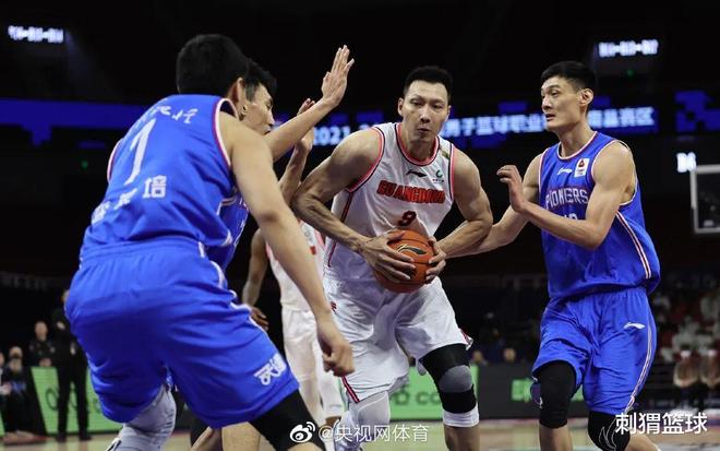 廣東男籃更新注冊(cè)名單，上賽季最佳第六人任駿飛缺席，新篇章開(kāi)啟