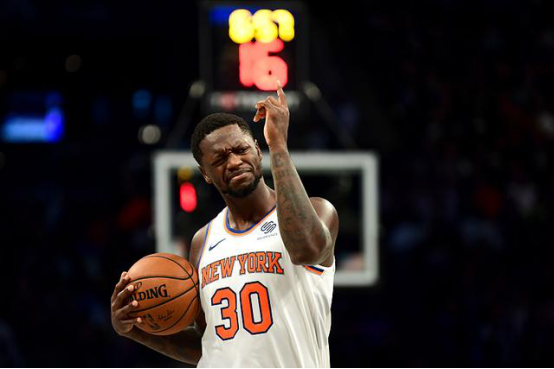 蘭德爾狀態(tài)火熱，打出舒適籃球，16投9中貢獻(xiàn)24分9板5助