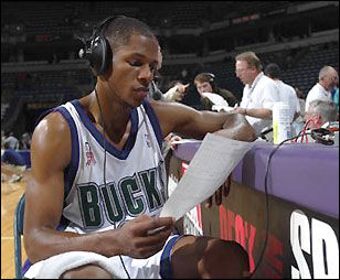 建議，NBA賽場(chǎng)風(fēng)云再起，多麗絲的流言板揭秘