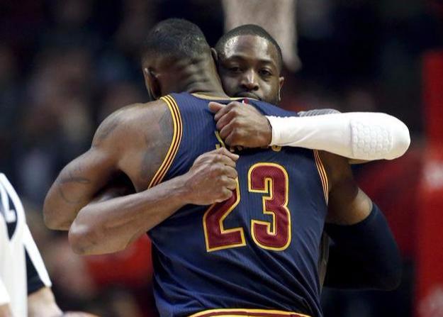 斯瑪特悉心指導(dǎo)，埃迪低位腳步顯神通——NBA賽場上的師徒佳話