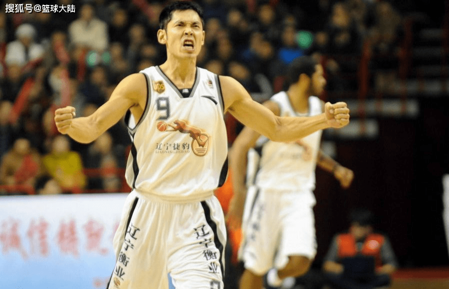 郭士強(qiáng)寄語(yǔ)球員，海外籃球之旅，個(gè)人與國(guó)家隊(duì)成長(zhǎng)的雙贏策略