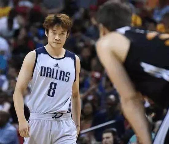 建議，高個(gè)子費(fèi)利佩在NBA夏季的挑戰(zhàn)，優(yōu)勢(shì)背后的消耗與策略調(diào)整