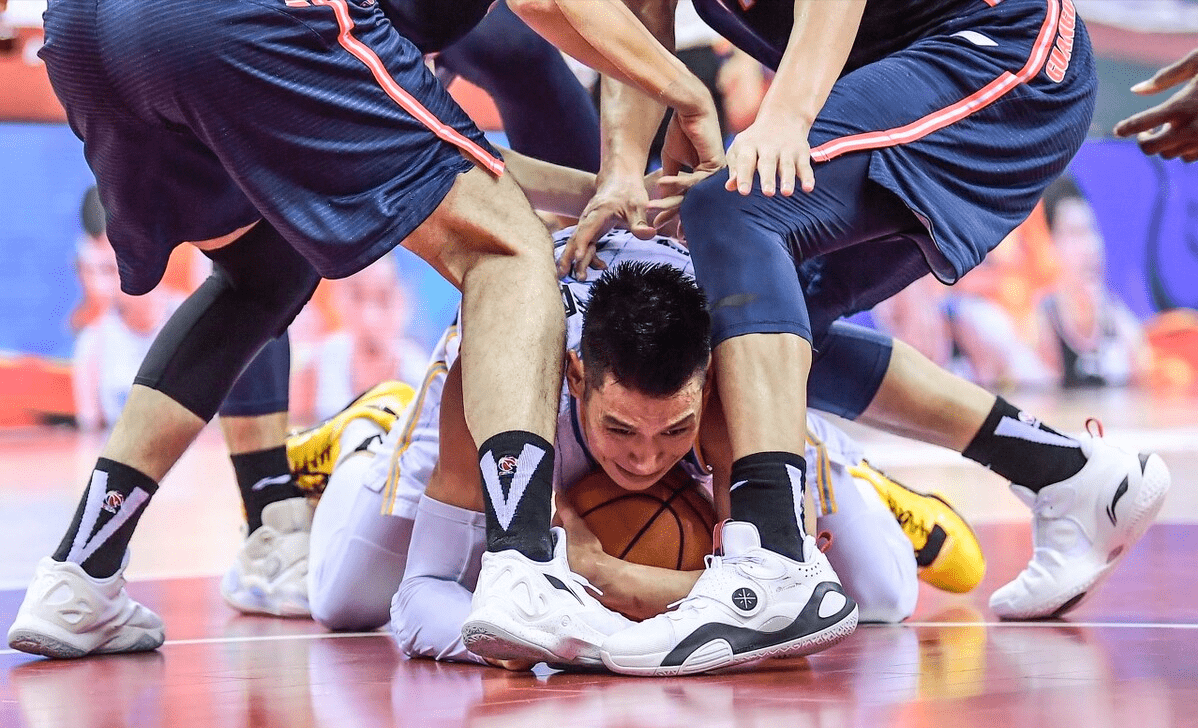 NBA賽場(chǎng)背后的秘密，粉絲情緒與PCL隊(duì)伍的默契賽爭(zhēng)議