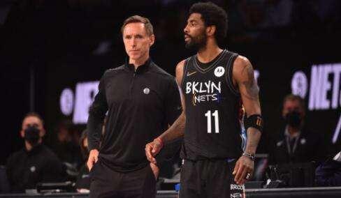 西蒙斯首三場出手次數(shù)與得分不敵托馬斯半場紀(jì)錄，NBA流言板熱議