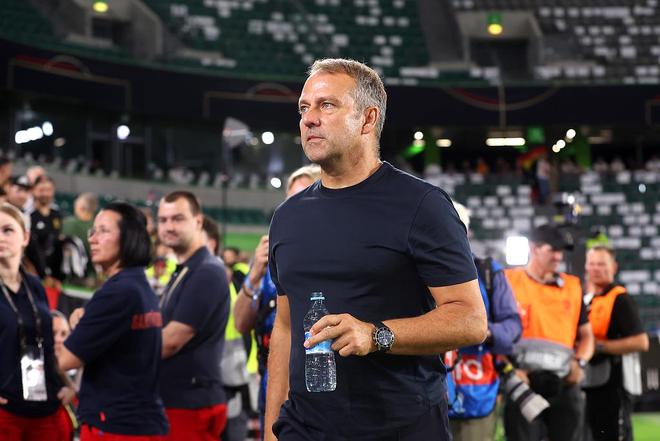 弗圣引領(lǐng)國(guó)家德比首勝，弗里克成近十一年首位巴薩主帥創(chuàng)紀(jì)錄