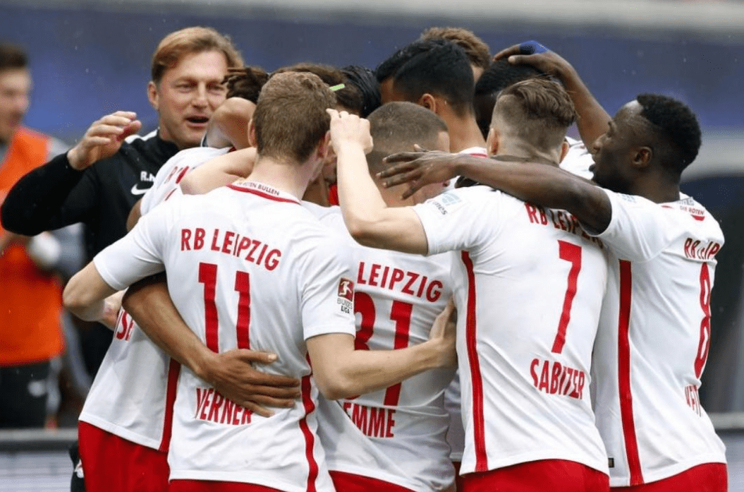 德甲巨頭RB萊比錫面臨大清洗，九將壓哨離隊引發(fā)震蕩