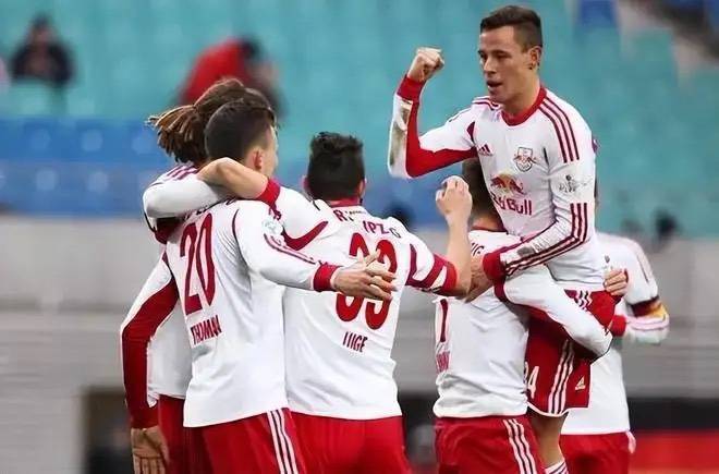 德甲巨頭RB萊比錫面臨大清洗，九將壓哨離隊引發(fā)震蕩