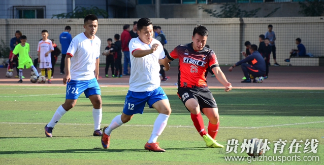 青少年足球熱潮持續(xù)升溫，職業(yè)聯(lián)賽與業(yè)余聯(lián)賽共筑足球夢