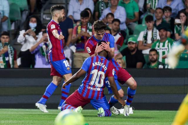 拉菲尼亞的逆襲，從上賽季的沉寂到本賽季的進(jìn)球盛宴