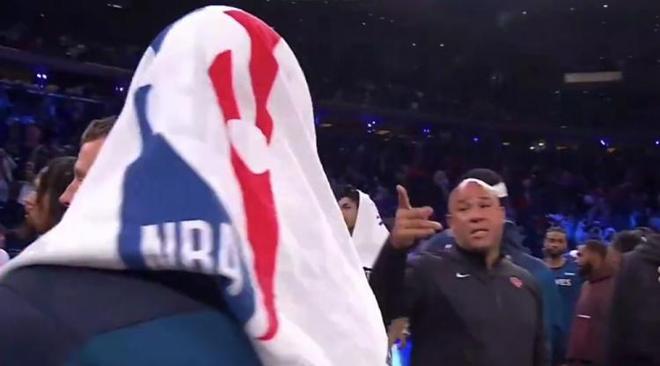 迪文與布倫森父親之間的口角紛爭，錫伯杜未見，兩大競爭性球員的較量