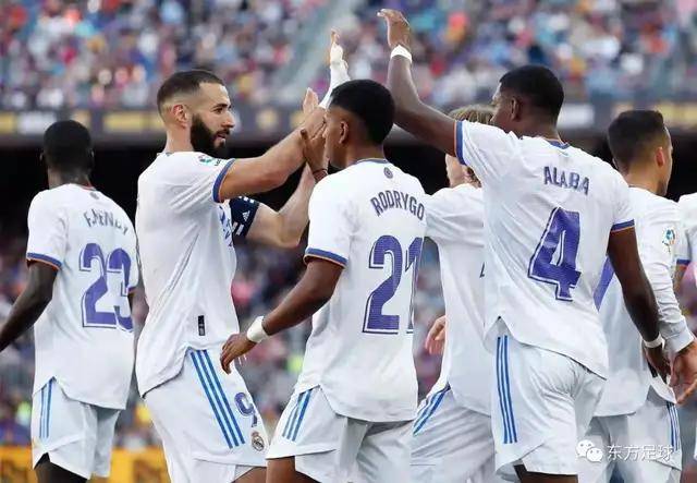 熱刺客戰(zhàn)曼城海報(bào)曝光，庫(kù)杜斯、特爾、約翰遜齊聚鏡頭，備戰(zhàn)對(duì)決之夜！