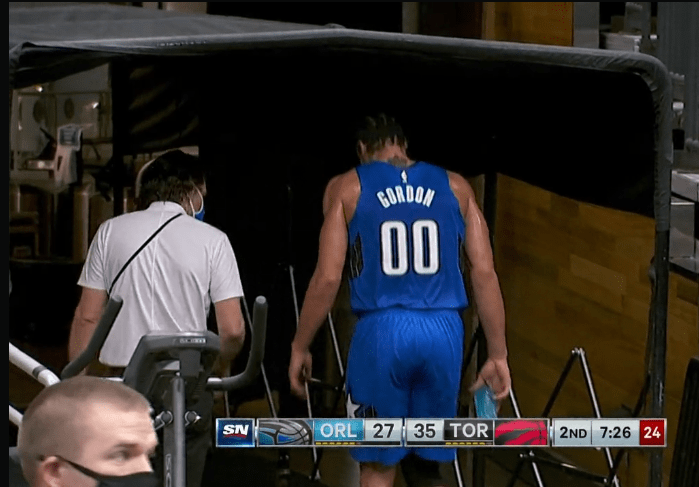 阿偉真的有一個平行世界，NBA背后的神秘故事