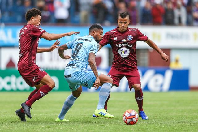 國(guó)米不再提高報(bào)價(jià)，盧克曼轉(zhuǎn)會(huì)談判陷入停滯