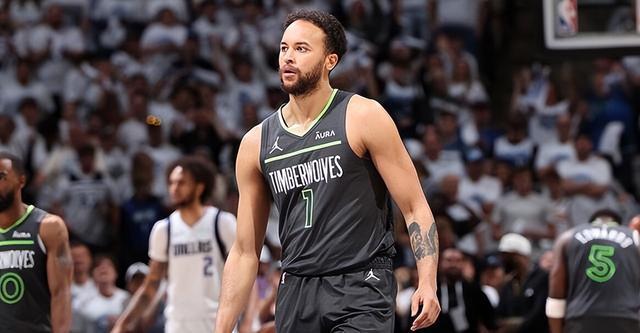 勇士球員李凱爾社媒曬照為新賽季倒計(jì)時(shí)預(yù)熱，期待NBA賽場(chǎng)新篇章