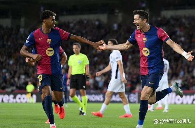 歐冠悲喜夜，拉菲尼亞帽子戲法閃耀，巴薩四巨頭嶄露頭角