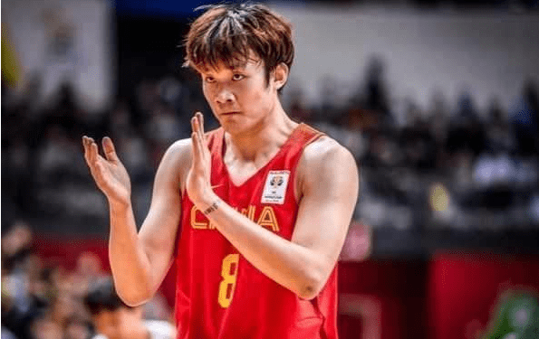 中國(guó)男籃或告別中鋒時(shí)代？探究現(xiàn)實(shí)與未來(lái)