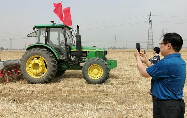 26歲男子智力停留在6歲卻擁有神奇技能，修農(nóng)機(jī)手到極致