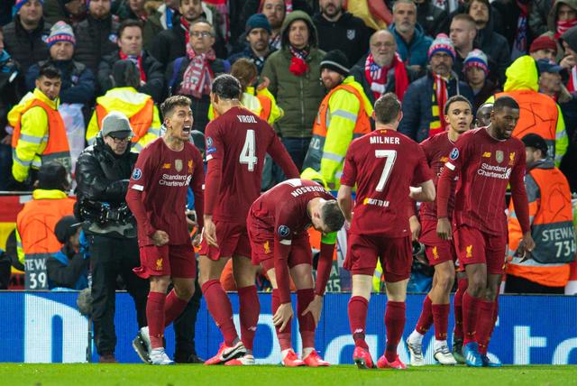 建議，熱刺與水晶宮談判引進(jìn)埃澤陷入僵局，談判進(jìn)展緩慢