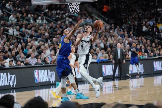 梅努因傷缺席七場，隊長B費寄語歸來，NBA賽場期待重現(xiàn)風采