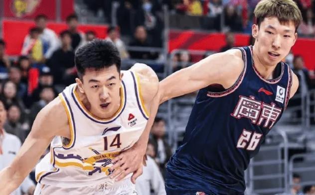 炸裂！廣東男籃引援陳國豪，朱芳雨敗家操作換玻璃人，奪冠前景堪憂