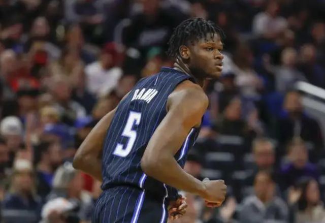 侯森，我們配得上這件球衣——展現(xiàn)堅韌與榮耀的NBA之路