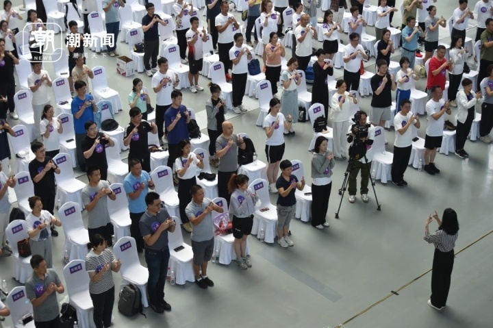 從杭州亞運(yùn)會(huì)到杭州超級(jí)杯，志愿之窗下的青春力量展現(xiàn)