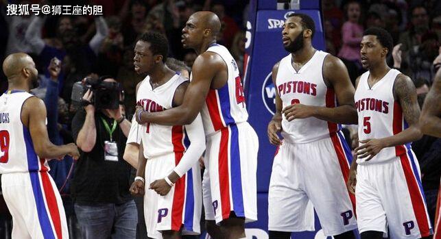 沃爾NBA生涯告別戰(zhàn)，12投6中獨(dú)攬16分，七板四助一斷鑄就傳奇