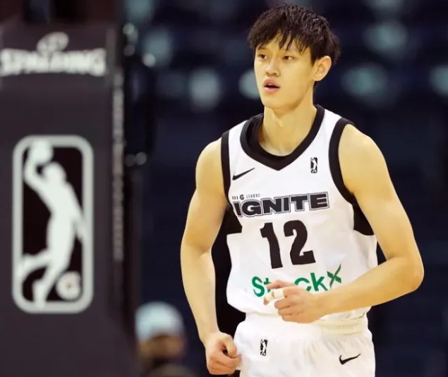 胡明軒與丁佳寧，籃球智商與表現(xiàn)的探討