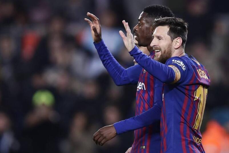 爭議瞬間！迪洛倫佐門前鏟射得手，裁判判罰進(jìn)球無效引發(fā)球迷熱議