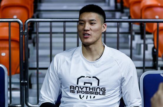 天津首發(fā)出戰(zhàn)告急，德帥與谷澤浴僅各出手一次，表現低迷