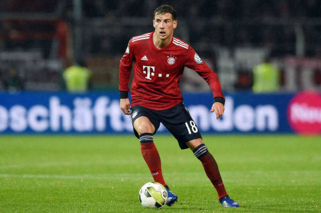 孔帕尼堅(jiān)信拜仁慘痛失利背后的中衛(wèi)策略，高位逼搶并非應(yīng)對(duì)強(qiáng)敵的良方