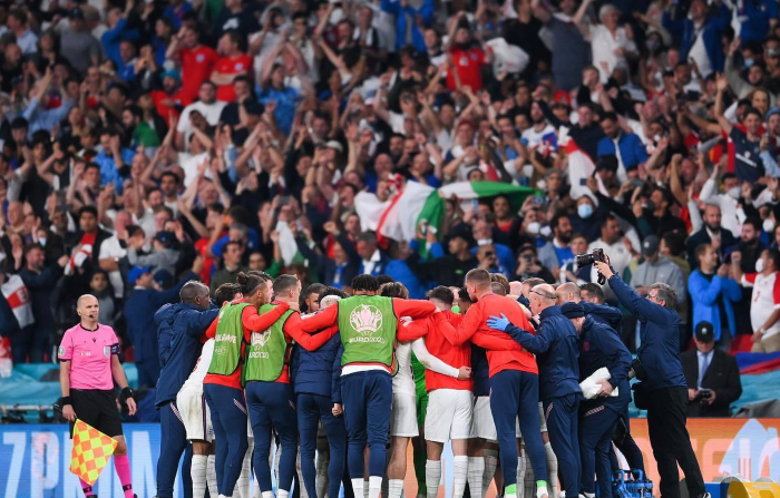 匈牙利牛肉湯激發(fā)吃貨力量，杜普蘭蒂斯破撐桿跳世界紀(jì)錄再創(chuàng)新高