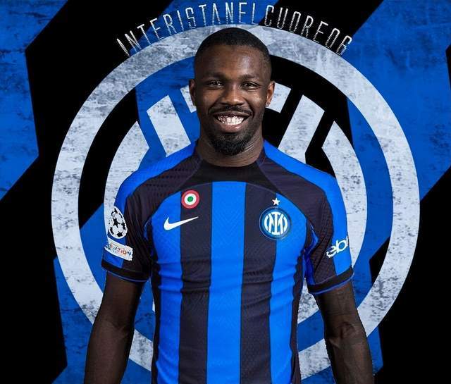 張康陽社媒曬國米海報(bào)，致敬馬庫斯，國際米蘭歐冠奪冠之路的輝煌瞬間