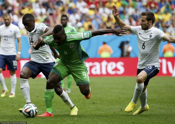 拼搶激烈刷新紀錄，紐卡與利物浦上半場犯規(guī)達19次，創(chuàng)賽季半場新高