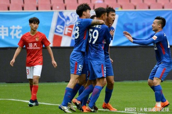 中超第22輪綜述，上海申花重返榜首，長春亞泰搶下關鍵三分