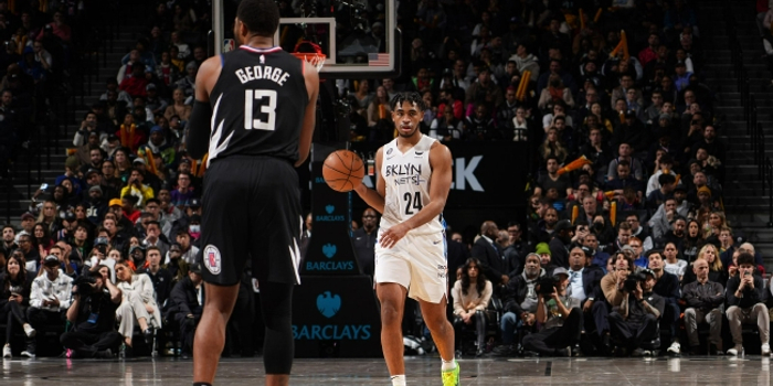 籃網(wǎng)新星托馬斯，磨合中的速度與投籃平衡之道